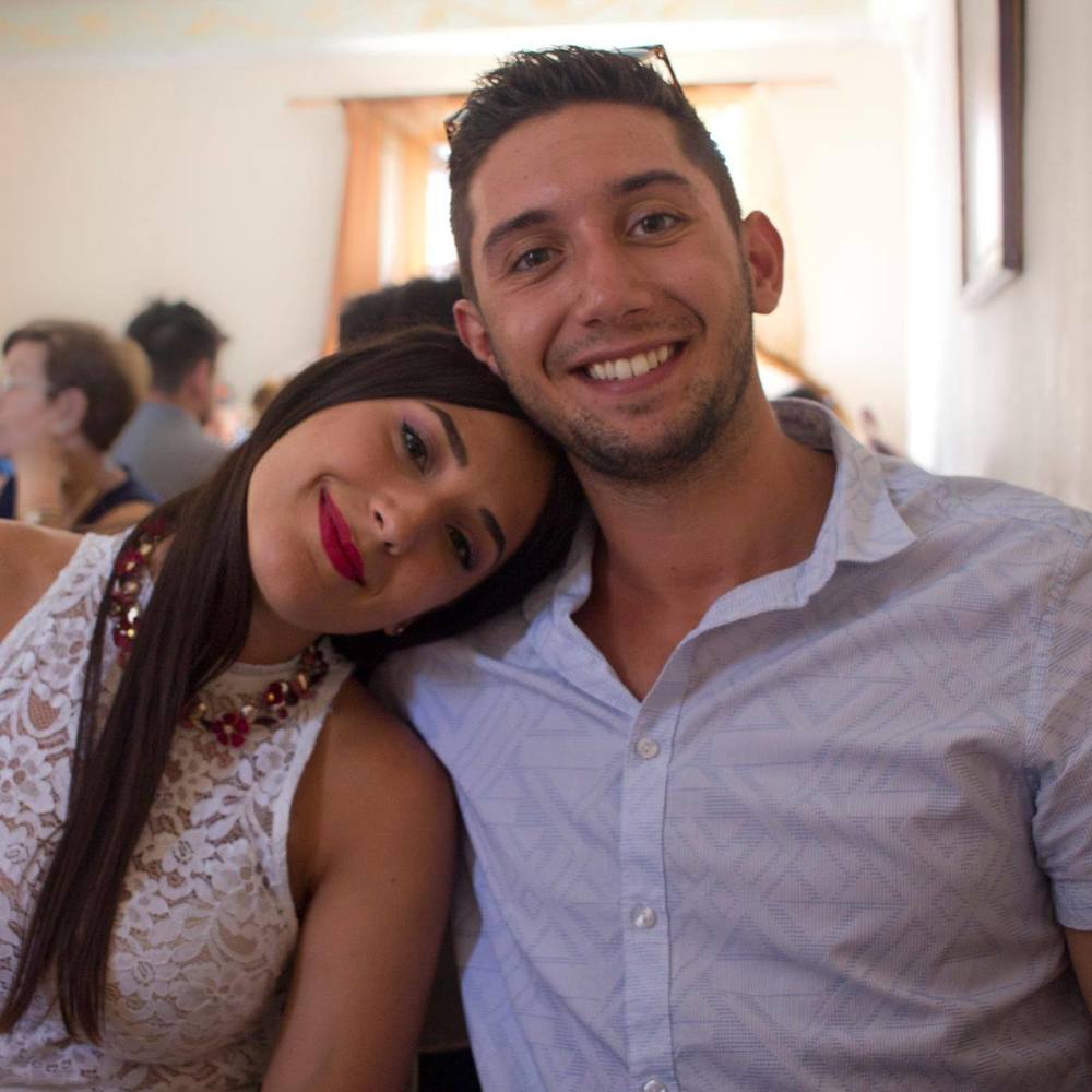 Meet your Posher, Manoli